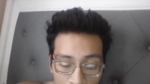 JOJO online show from November 2025 05:01:02 PM