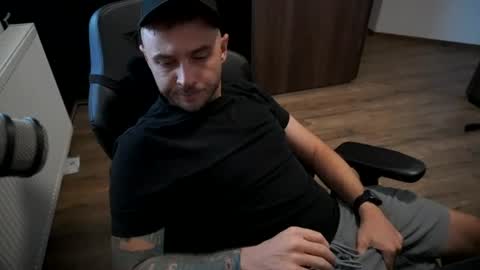 bigdikrogue online show from July 2026 01:59:02 PM