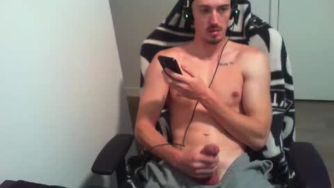 Snapshot of bigdog_112 chatting on December 2025 04:48:02 PM BigWilly online show from December 2025 04:48:02 PM
