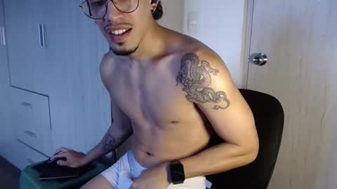 Snapshot of bigdragonboy chatting on February 2026 09:57:02 PM BigDragonBoy online show from February 2026 09:57:02 PM