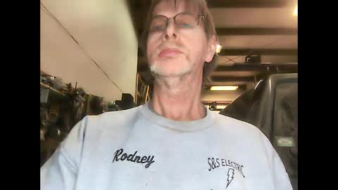 Snapshot of bigelectricrod chatting on February 2025 06:59:01 PM bigelectricrod online show from February 2025 06:59:01 PM