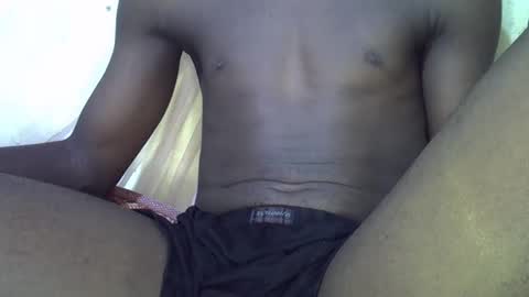 Snapshot of bigfeet9999 chatting on December 2024 12:44:01 AM Ask in pvt online show from December 2024 12:44:01 AM