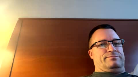 bigger22332233 online show from February 2025 01:00:01 AM