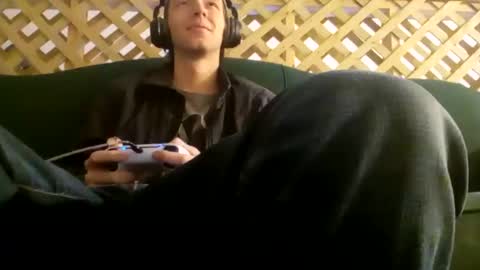 Snapshot of biggestboiiii chatting on January 2025 10:11:02 PM biggestboiiii online show from January 2025 10:11:02 PM