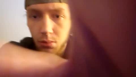 biggestboiiii online show from November 2025 05:14:01 PM