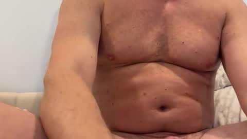 bigguy5555555 online show from December 2025 03:38:02 PM