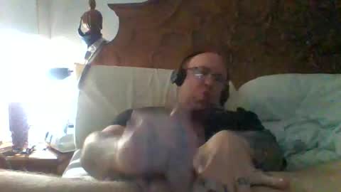 bigmike197167 online show from April 2026 07:03:02 AM
