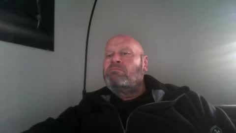 Snapshot of bigmike3339 chatting on January 2025 10:06:01 AM bigmike3339 online show from January 2025 10:06:01 AM