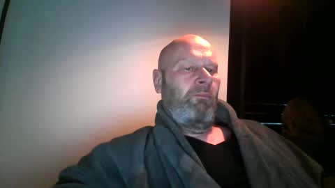 Snapshot of bigmike3339 chatting on January 2025 07:14:02 AM bigmike3339 online show from January 2025 07:14:02 AM