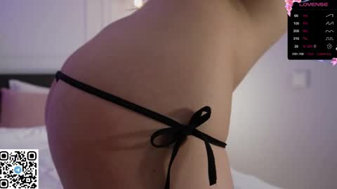 Snapshot of bigorgasm4us chatting on May 2026 04:04:02 PM Eva online show from May 2026 04:04:02 PM