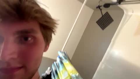 bigskinnyboyshh online show from June 2026 02:22:02 AM