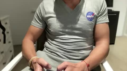 Snapshot of bigsong78 chatting on November 2025 06:18:02 PM BigHardCock horny Balearic Islands online show from November 2025 06:18:02 PM