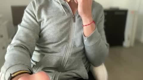 Snapshot of bigsong78 chatting on February 2026 11:40:01 AM BigHardCock horny Balearic Islands online show from February 2026 11:40:01 AM