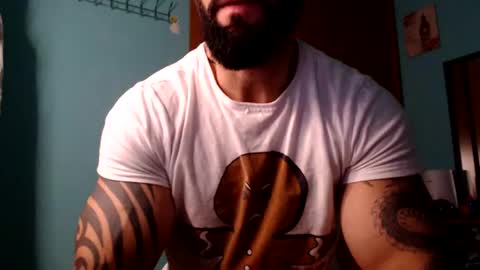 Snapshot of bigstallone chatting on December 2024 12:10:02 AM BigStallion online show from December 2024 12:10:02 AM