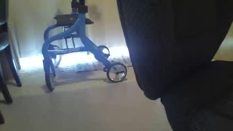 Snapshot of bigstick13 chatting on January 2025 10:01:01 PM bigstick13 online show from January 2025 10:01:01 PM