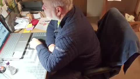 bigthump9999 online show from November 2025 02:08:01 PM