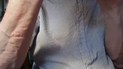 Snapshot of bigukphallus chatting on June 2026 03:05:01 PM bigukphallus online show from June 2026 03:05:01 PM