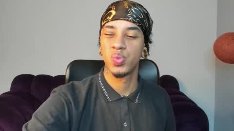 Sebas online show from September 2025 01:33:01 PM