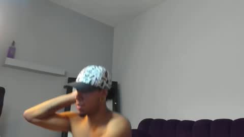 Sebas online show from October 2025 02:07:02 PM