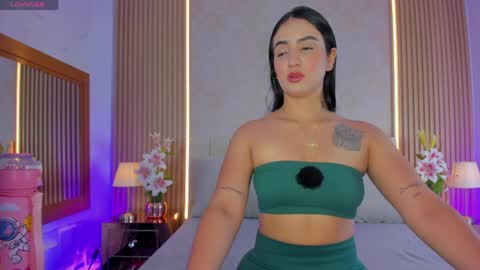Snapshot of bilie_rouse1 chatting on May 2026 03:04:02 AM Bilie online show from May 2026 03:04:02 AM