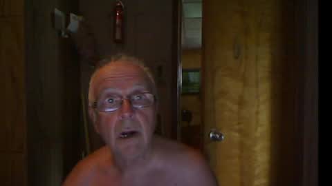 Snapshot of bill_25061 chatting on August 2026 06:00:01 PM bill_25061 online show from August 2026 06:00:01 PM