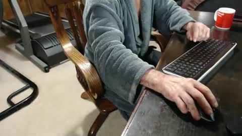 billy471 online show from December 2024 11:50:02 AM