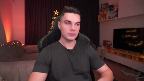 Snapshot of billypassion chatting on December 2024 06:10:01 AM BillyPassion online show from December 2024 06:10:01 AM