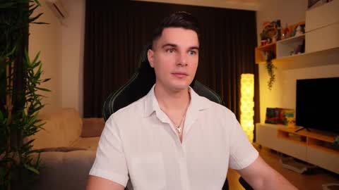 Snapshot of billypassion chatting on February 2025 04:48:02 AM BillyPassion online show from February 2025 04:48:02 AM