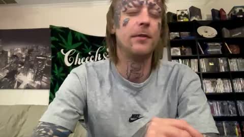 Snapshot of bimmyleanin420 chatting on October 2025 01:14:02 AM bimmyleanin420 online show from October 2025 01:14:02 AM