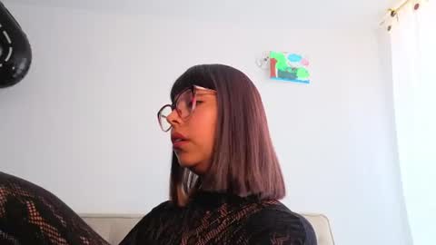 MIA  NINA online show from July 2026 04:09:01 PM
