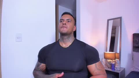dariux john online show from December 2024 10:13:01 PM