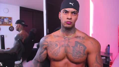 dariux john online show from September 2025 08:41:01 PM