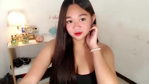 binnie_katchins online show from November 2025 09:58:01 PM