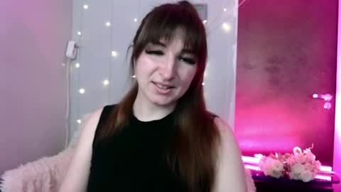birdie_kiss online show from June 2026 07:47:01 PM