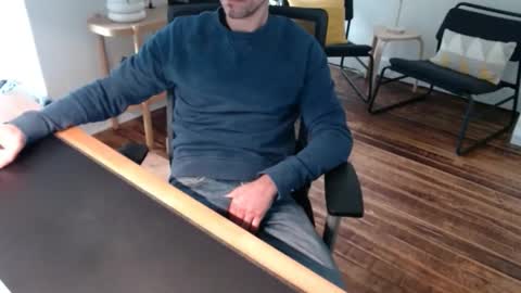 bisexy_man online show from February 2026 04:58:02 PM