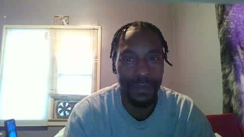 Snapshot of bishop33 chatting on December 2024 01:44:01 PM youbetterwork online show from December 2024 01:44:01 PM