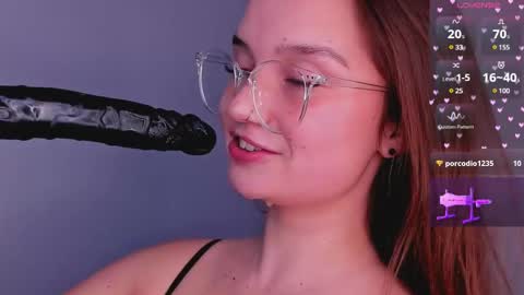 Snapshot of bitchpeace_ chatting on February 2025 05:58:02 PM Diana online show from February 2025 05:58:02 PM