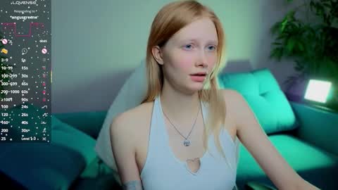 Julia online show from October 2025 03:29:02 AM