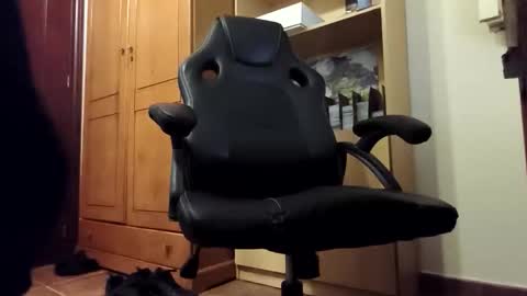 Snapshot of bkt15 chatting on October 2025 03:00:02 PM bkt15 online show from October 2025 03:00:02 PM