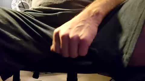 Snapshot of bkupsguy chatting on October 2025 12:55:01 AM bkupsguy online show from October 2025 12:55:01 AM