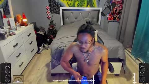 Snapshot of blaccanalmatters chatting on January 2025 12:11:01 AM Plant Base Streamers From Pennsylvania online show from January 2025 12:11:01 AM