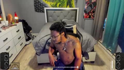 Snapshot of blaccanalmatters chatting on January 2025 10:51:01 PM Plant Base Streamers From Pennsylvania online show from January 2025 10:51:01 PM