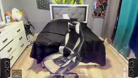 Snapshot of blaccanalmatters chatting on January 2025 11:56:01 PM Plant Base Streamers From Pennsylvania online show from January 2025 11:56:01 PM