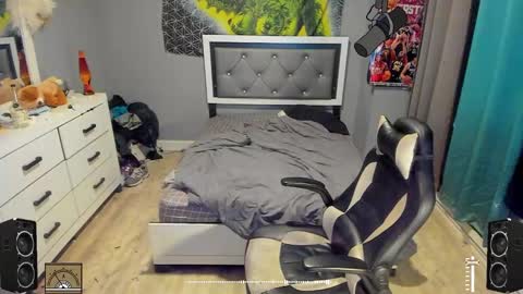 Snapshot of blaccanalmatters chatting on March 2025 11:27:01 PM Plant Base Streamers From Pennsylvania online show from March 2025 11:27:01 PM