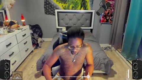 Snapshot of blaccanalmatters chatting on March 2025 11:28:02 PM Plant Base Streamers From Pennsylvania online show from March 2025 11:28:02 PM