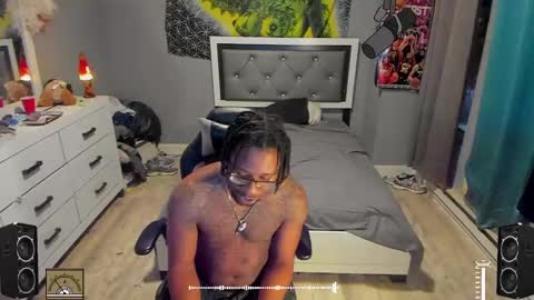 Snapshot of blaccanalmatters chatting on March 2025 11:44:02 PM Plant Base Streamers From Pennsylvania online show from March 2025 11:44:02 PM