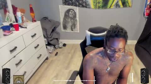 Snapshot of blaccanalmatters chatting on September 2025 11:17:02 PM Plant Base Streamers From Pennsylvania online show from September 2025 11:17:02 PM