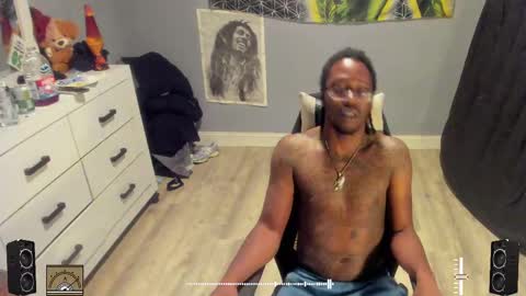 Snapshot of blaccanalmatters chatting on September 2025 10:24:02 PM Plant Base Streamers From Pennsylvania online show from September 2025 10:24:02 PM