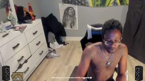 Snapshot of blaccanalmatters chatting on September 2025 11:10:01 PM Plant Base Streamers From Pennsylvania online show from September 2025 11:10:01 PM