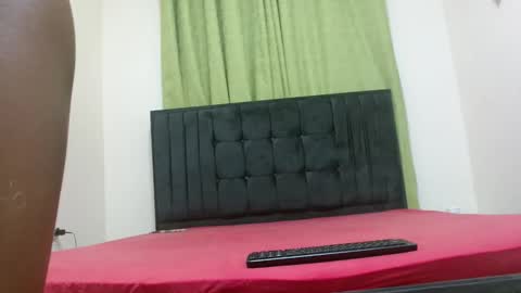 black_beautyxxx online show from March 2026 07:05:01 PM